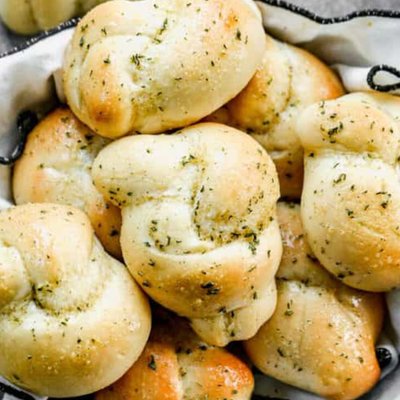 Garlic Knots-dozen