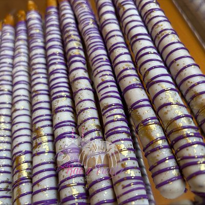 Chocolate Covered Pretzel Rods