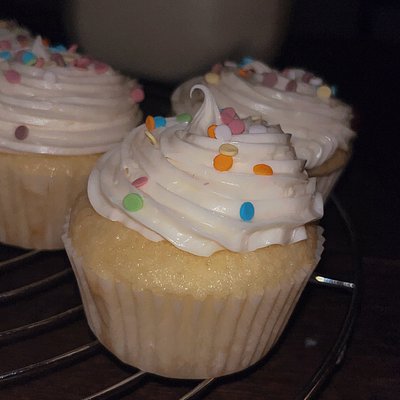 Vanilla Cupcakes