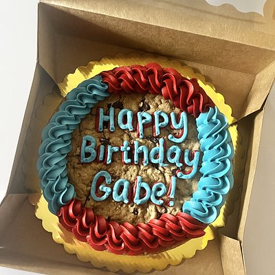 8” Cookie cake 