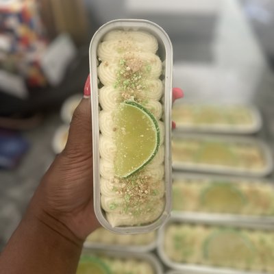 Key Lime Mini Cake