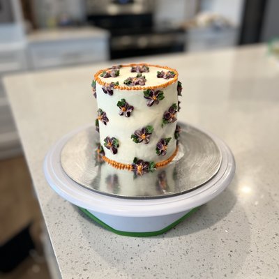 4” Cake (serves 6) 