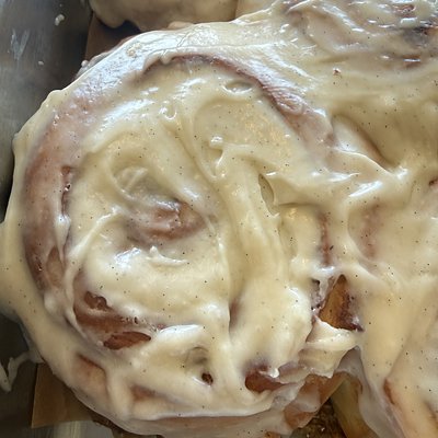 Mash-Ups Brown Butter Cinnamon Rolls 4 Count