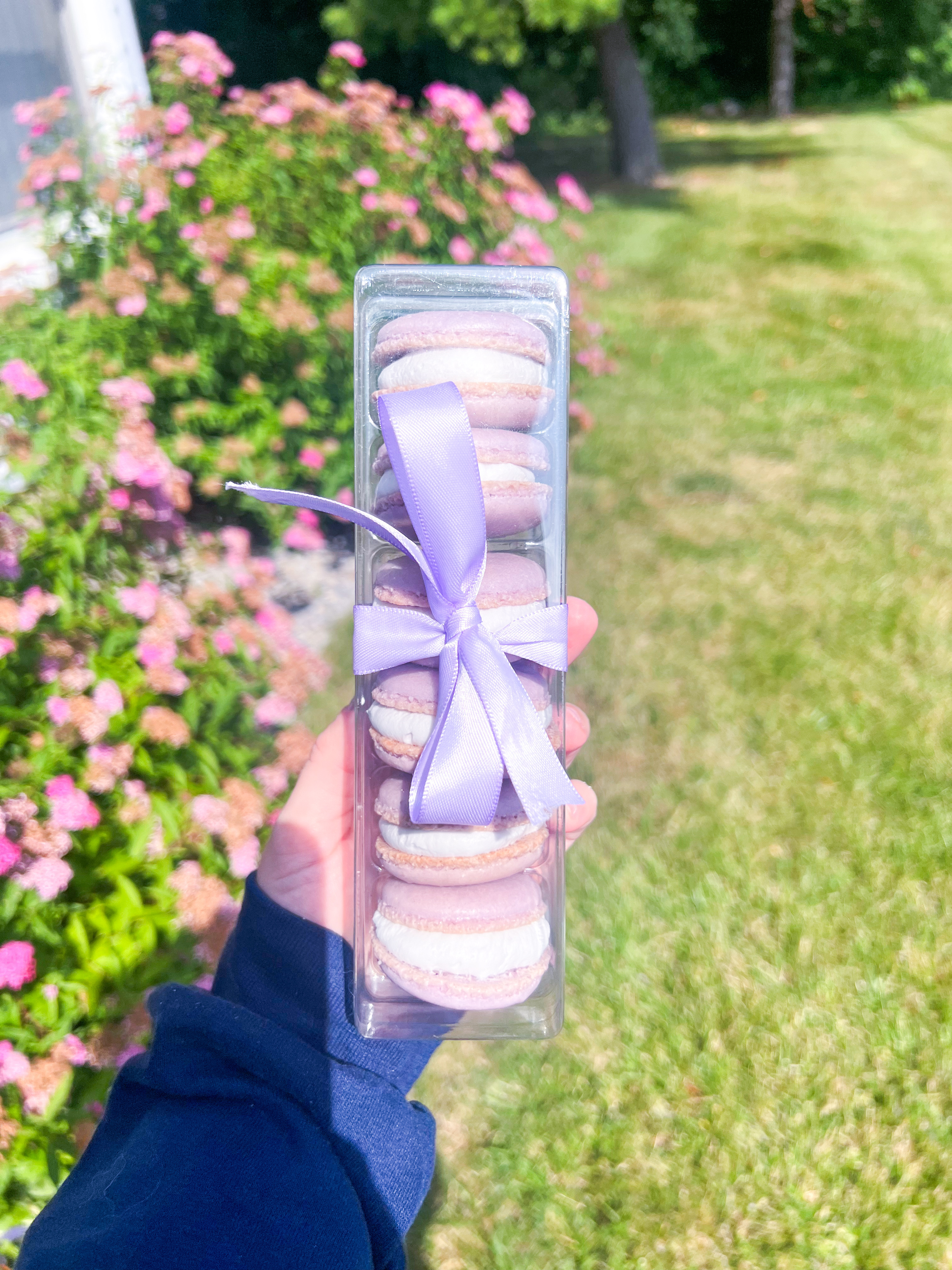 Custom Macarons