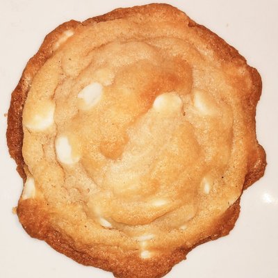 White Chocolate Chip Cookie 