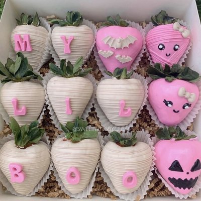 Dozen Custom Berries 