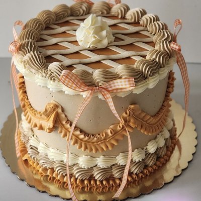 SISTERS SWEETS & FALL TREATS PRIVATE CAKE DECORATING GROUP CLASS OCTOBER 24TH 3:00PM