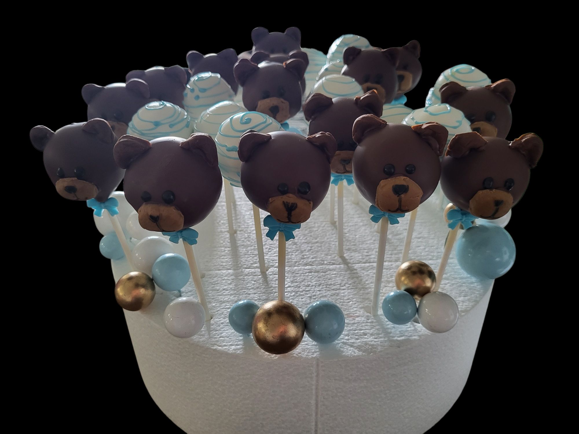 Teddy Bear Face Cake Pop