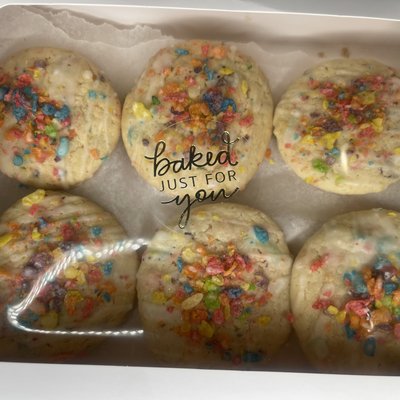 Fruity Pebble Cookies