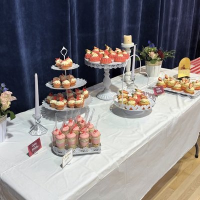 Dessert Bar 80 Mini Desserts 
