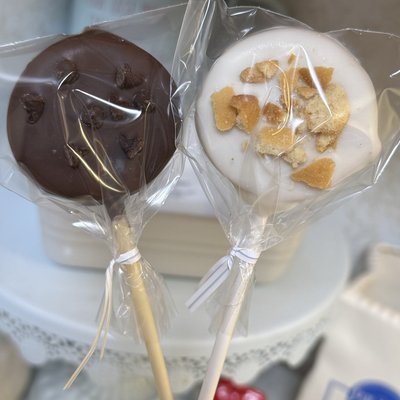 Cake Pops - One Dozen 