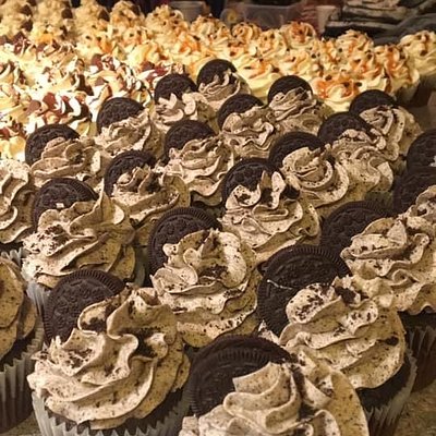 Dozen Mini Cupcakes (One Flavor)