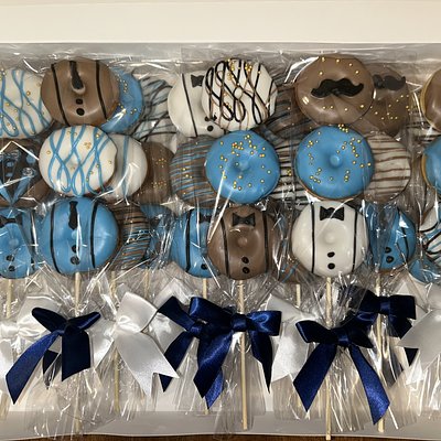 Jon’s Strawberry Cakepops