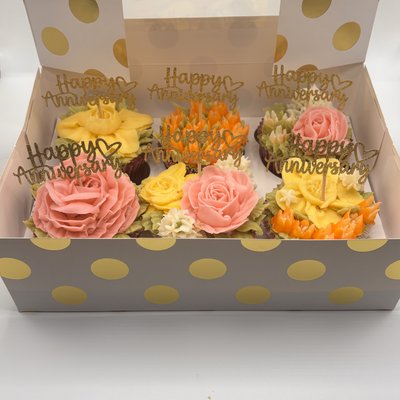 6 Cupcakes Boxed