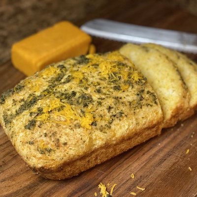 Cheddar Bay Biscuit Bread 