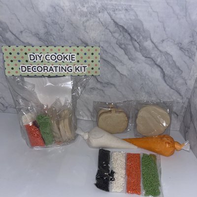 Seasonal DIY Cookie Decorating Kit