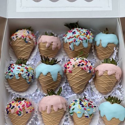 1 Dz Custom Dipped Strawberries 