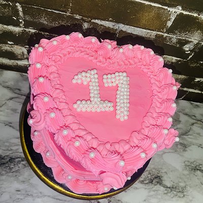 8 Inch Plain Jane Heart Cake 