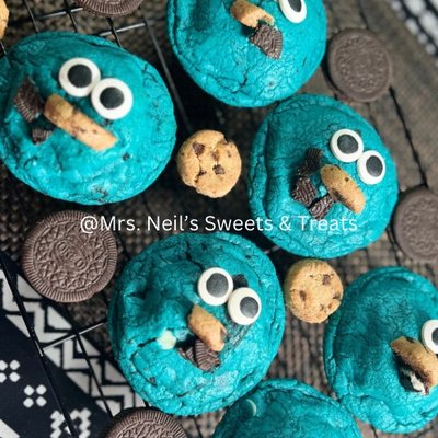 Cookie Monster Cookies 1/2 Dozen