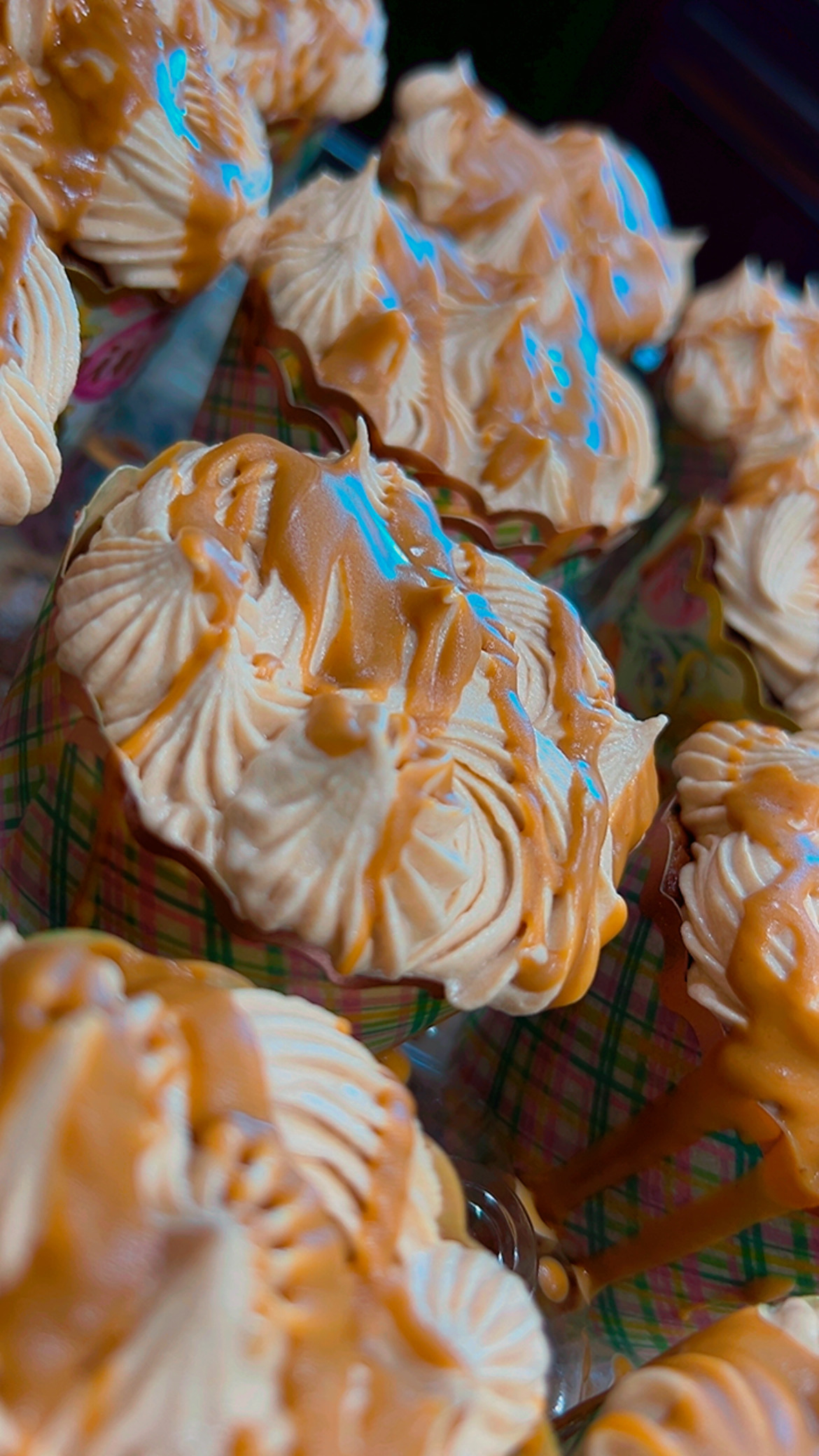 Marblicious Cookie Butter Cupcakes 