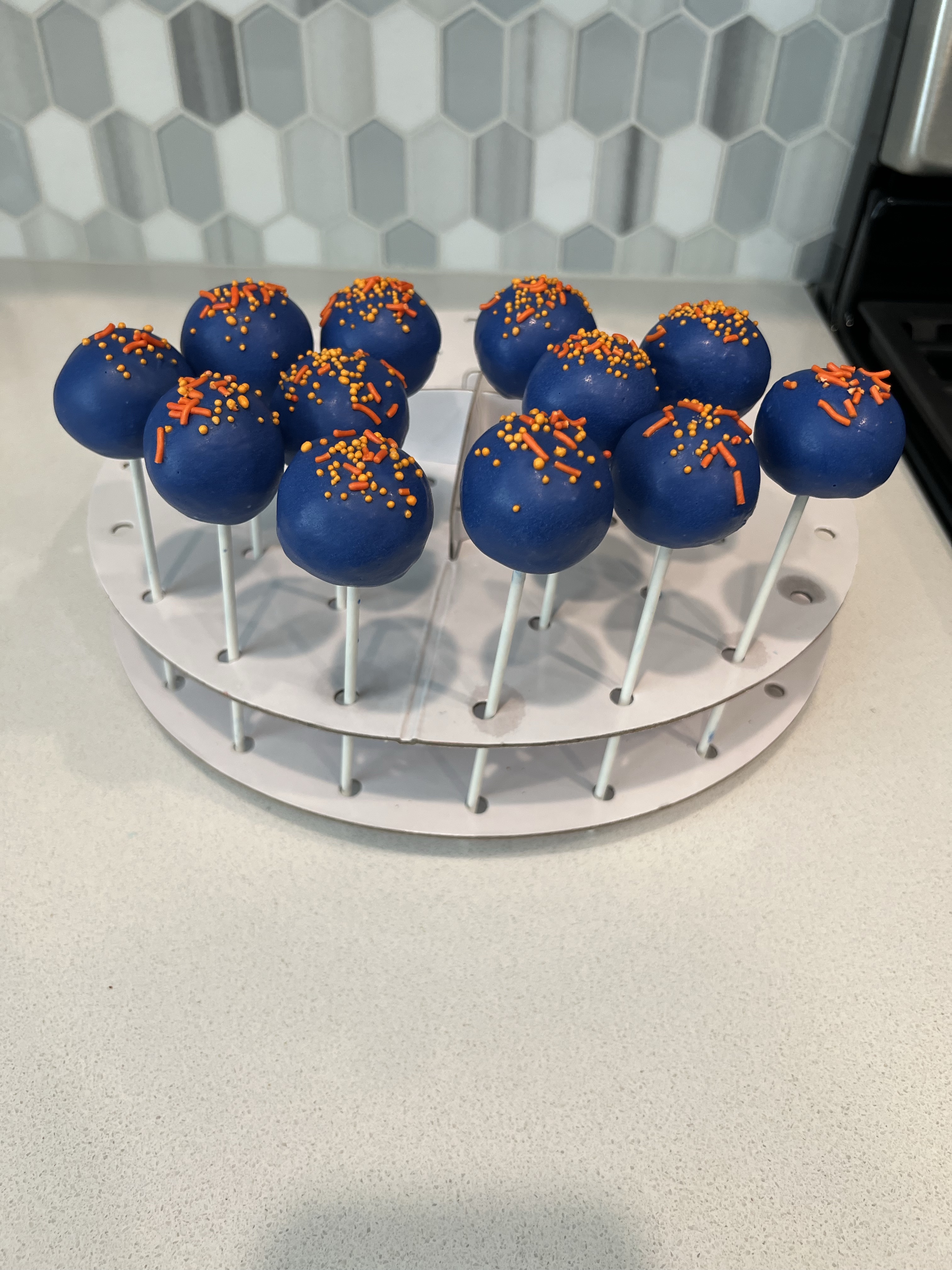 Simple Cake Pops/ Not Themed