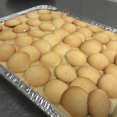 Traditional Banana Pudding Pan (feeds 15-20)