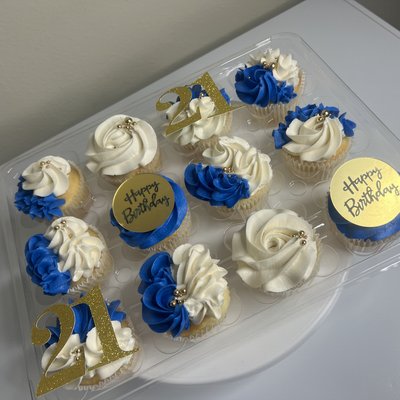 Dozen (12) Cupcakes - Detailed