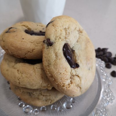 Gluten Friendly Chocolate Chip Cookies $4.25 EACH 