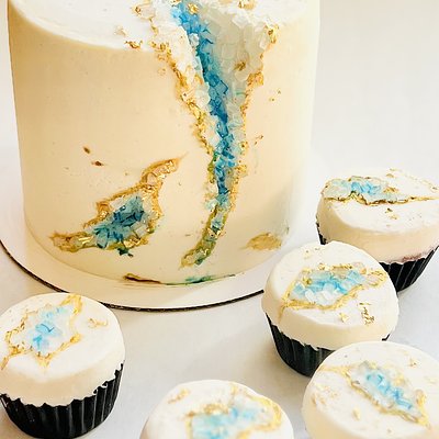 ✨🎓Graduation Cake Consultation ✨