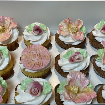Mothers Day Cupcakes 