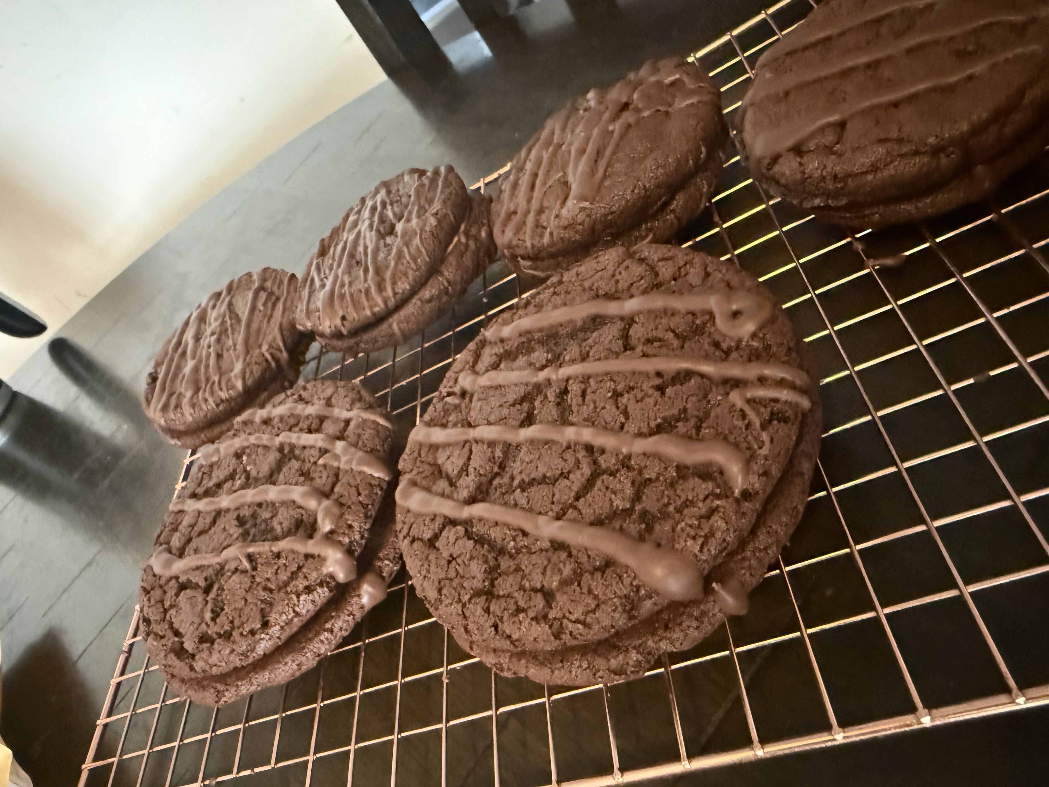Jumbo Chocolate Cream  Round