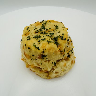 6 Garlic ‘Cheddar’ Biscuits