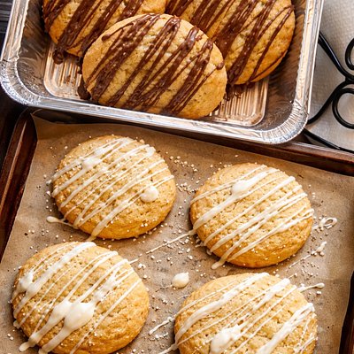 🍪 Cake Cookies With Chocolate Drizzle