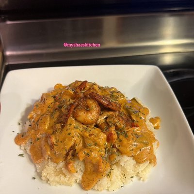 Cajun Shrimp & Grits 