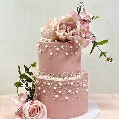 Two Tiered Cakes 8” & 6”