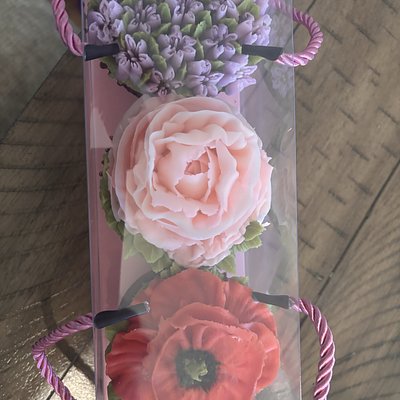3 Cupcake Gift Box