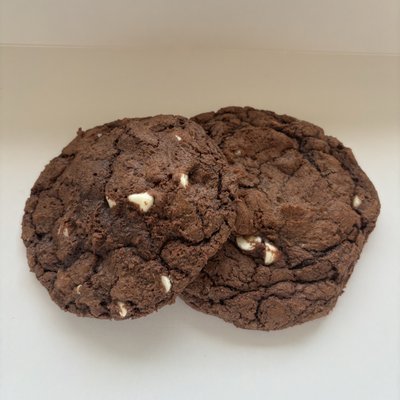 Triple Chocolate Chip Cookies 