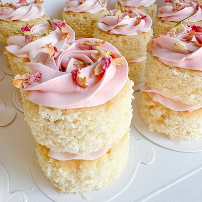 Cakelettes (Tea Cakes) 