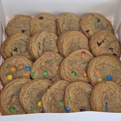 Bakery-Style Cookie Dozen 