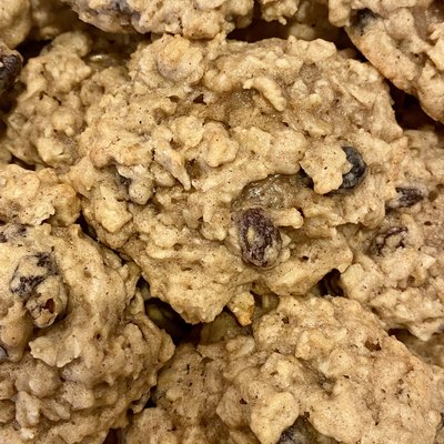 Oatmeal Raisin Cookies