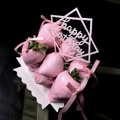 strawberry kake tower .