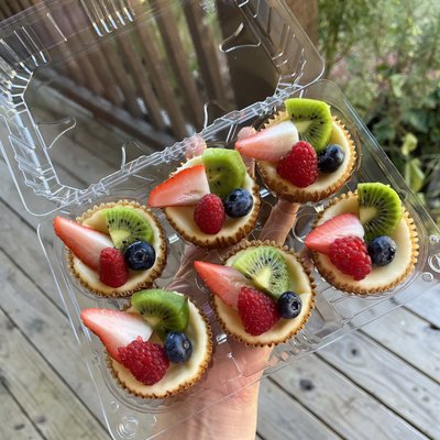 Cheesecake Cupcakes 