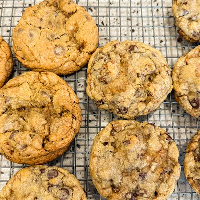 Half A Dozen (6)-Ultimate Chocolate Chip Cookies 