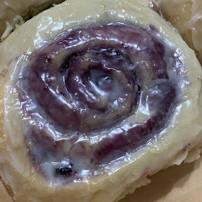 Blueberry Sweet Roll Lemon Glaze