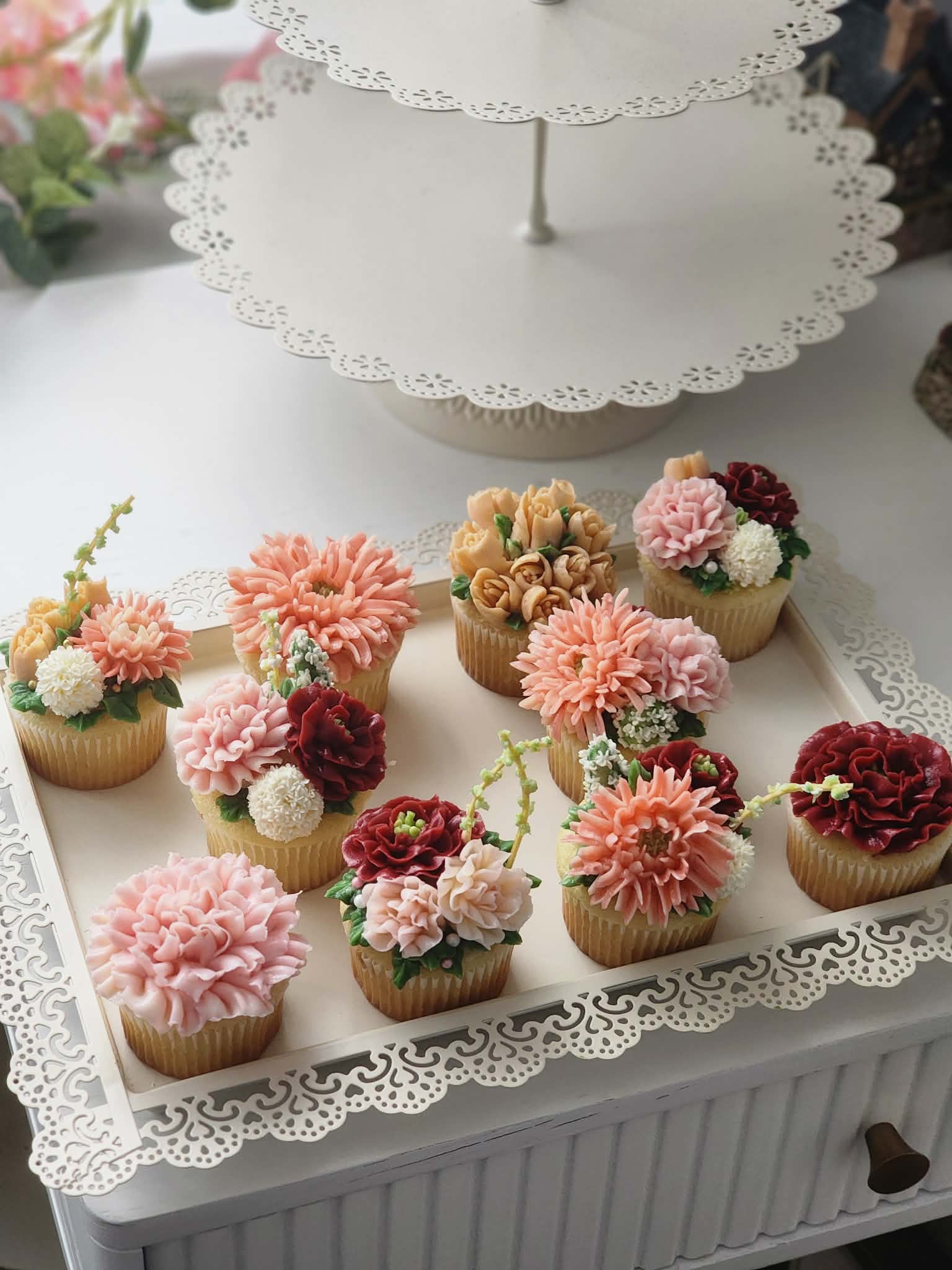 Floral Cupcake Set Of 12