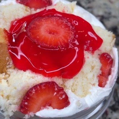 St𝐫𝐚𝐰𝐛𝐞𝐫𝐫𝐲🍓 Sh𝐨𝐫𝐭𝐜𝐚𝐤𝐞🍰