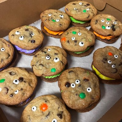 Spooky Chocolate Chip Cookie Sandwiches