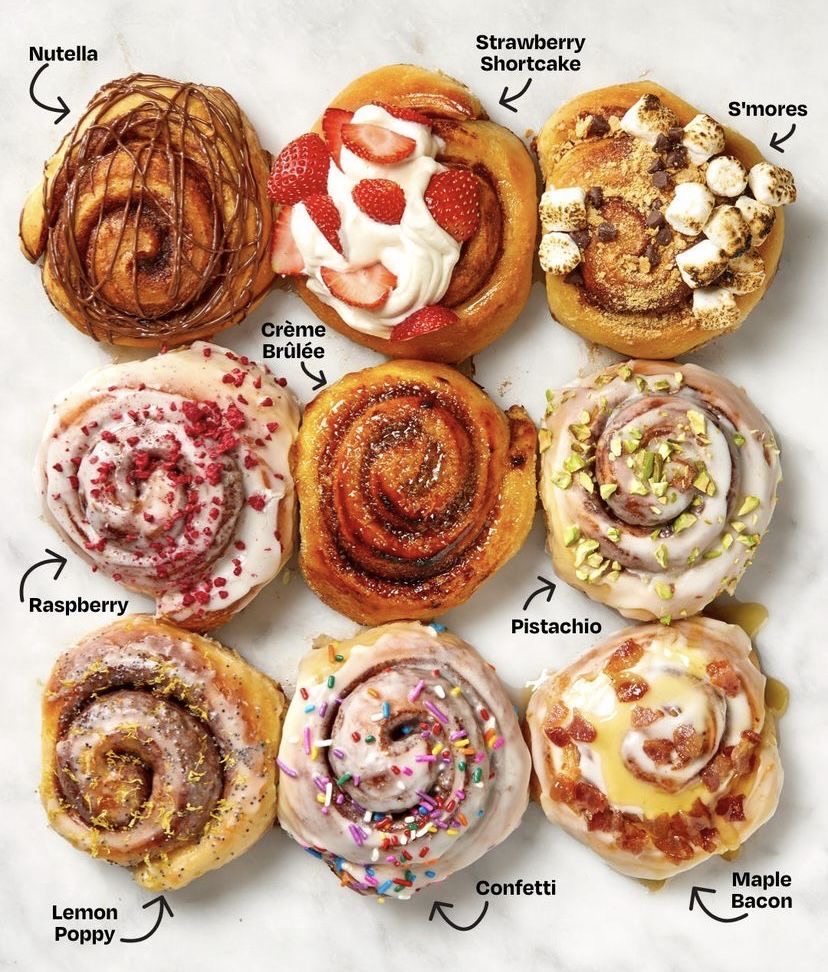 Flavored Cinnamon Rolls (6-count)
