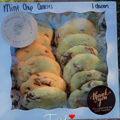 One Dozen Cookies
