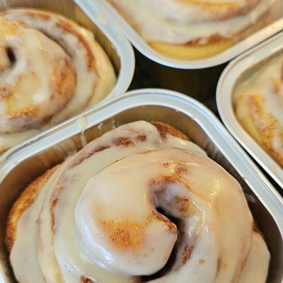 Cinnamon Rolls- Half A Dozen 